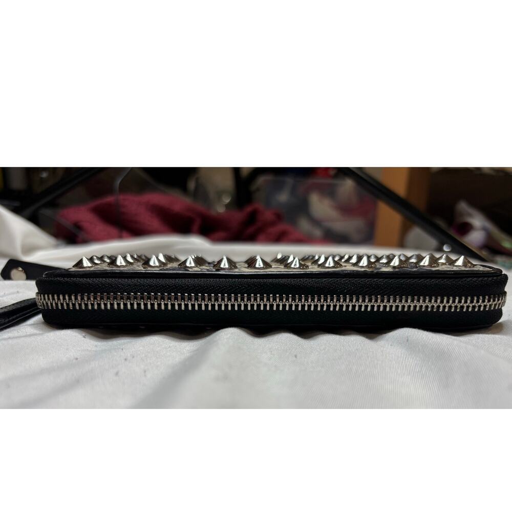 Be&D Studded Python Embossed Zip Around Wristlet Wallet - Picture 6 of 9
